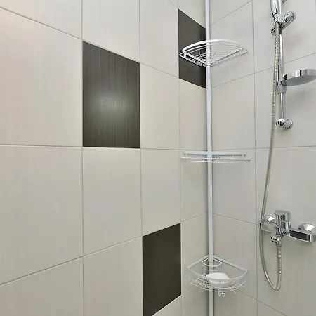 Apartment Sweet Corner