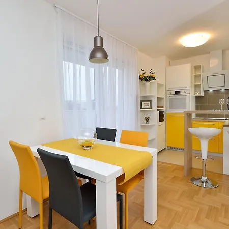 Daire Sweet Corner *